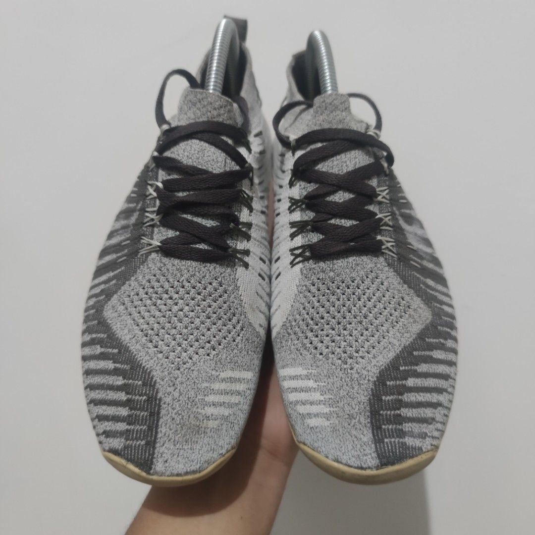 Nike Free Hyperfeel Running NYC Grey White Size 40 5 Fesyen Pria