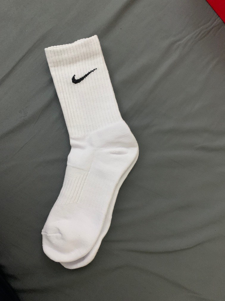 sock fit nike shoes
