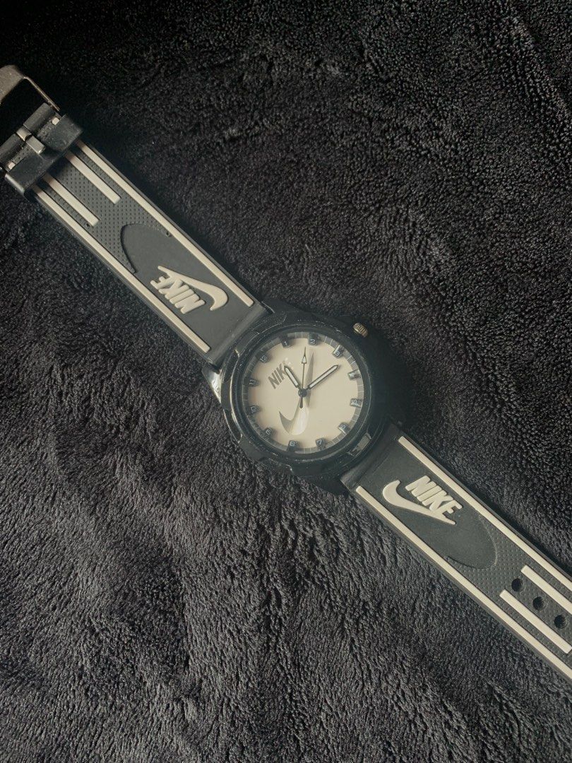 Nike swatch discount