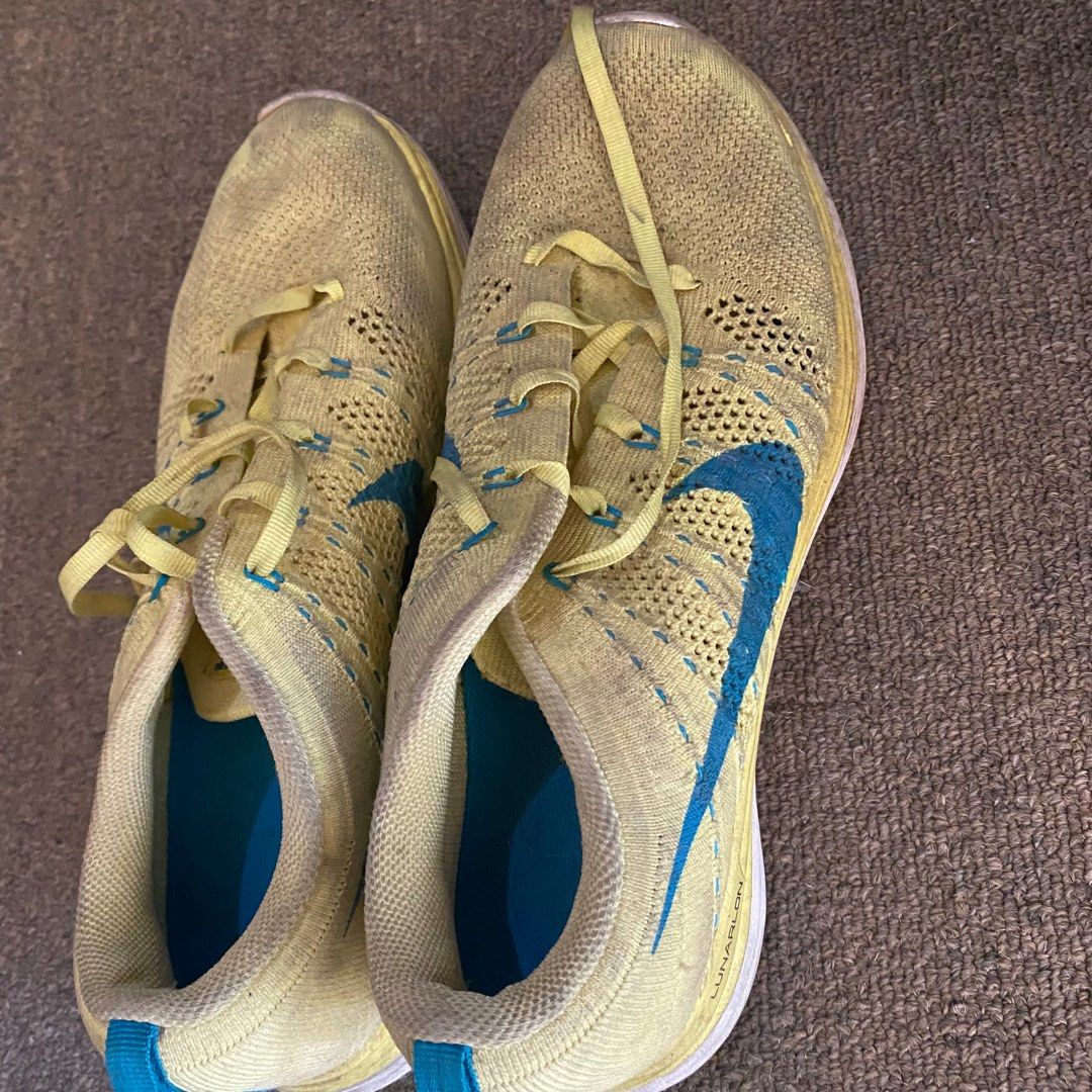 Nike women's top flyknit lunar