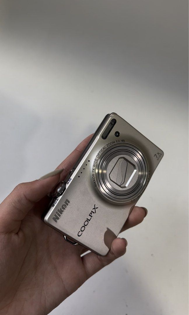 Nikon s6000 shop