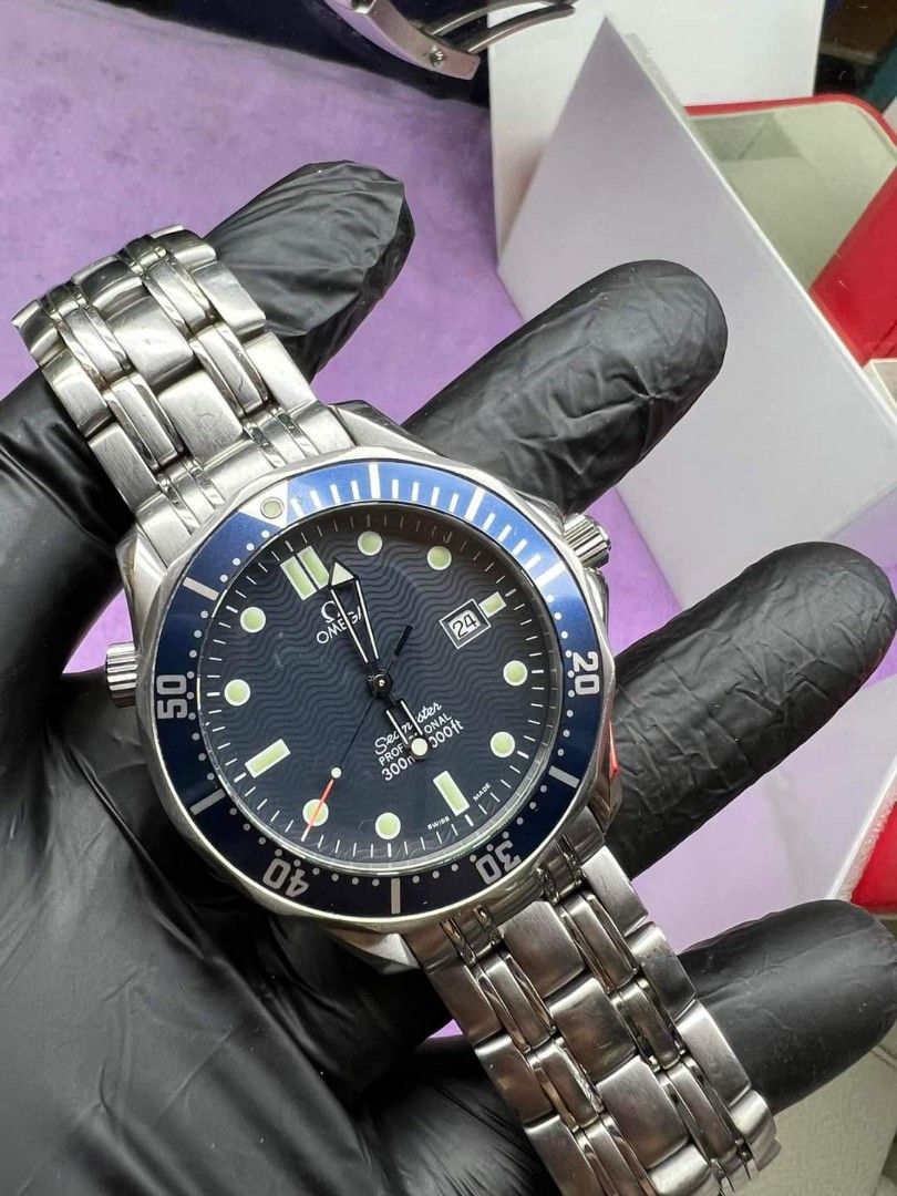 O M E G A SEAMASTER JAMES BOND Men s Fashion Watches