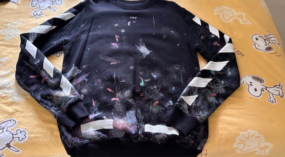 Sweater off white galaxy top