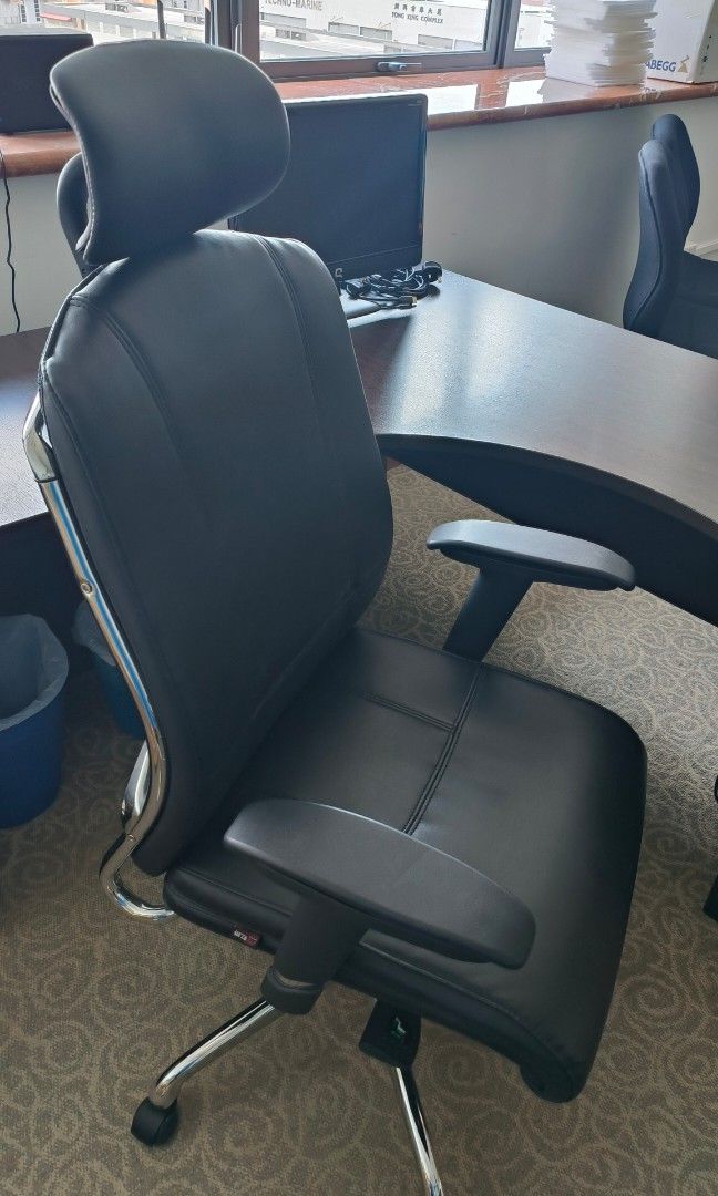 Zareen desk 2025 chair