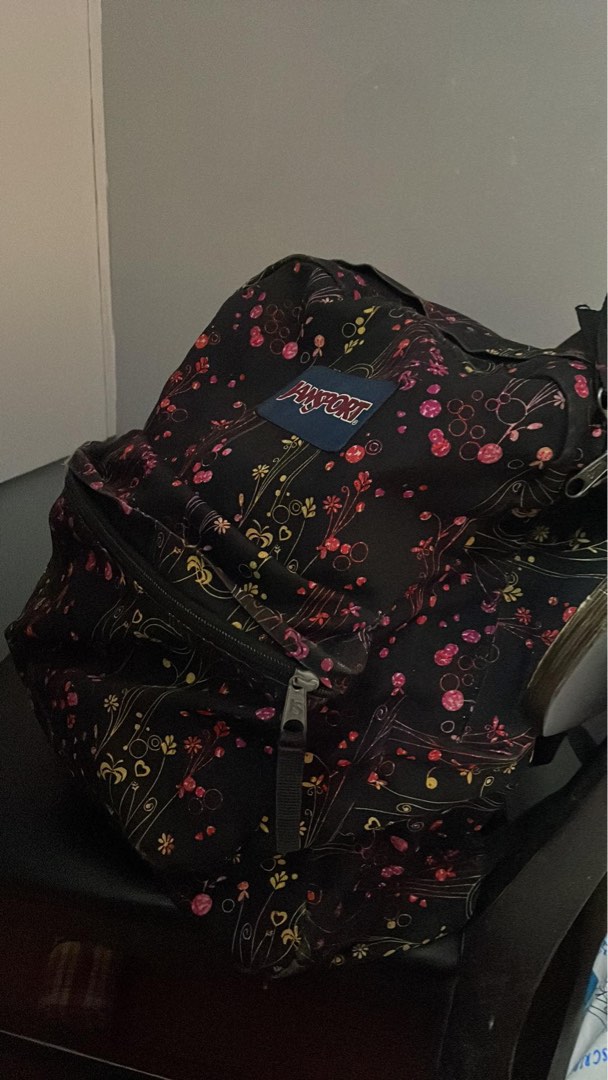 ORIGINAL JANSPORT BAG on Carousell