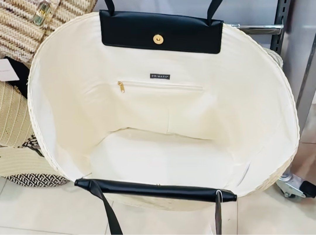 Large beach hotsell bag primark