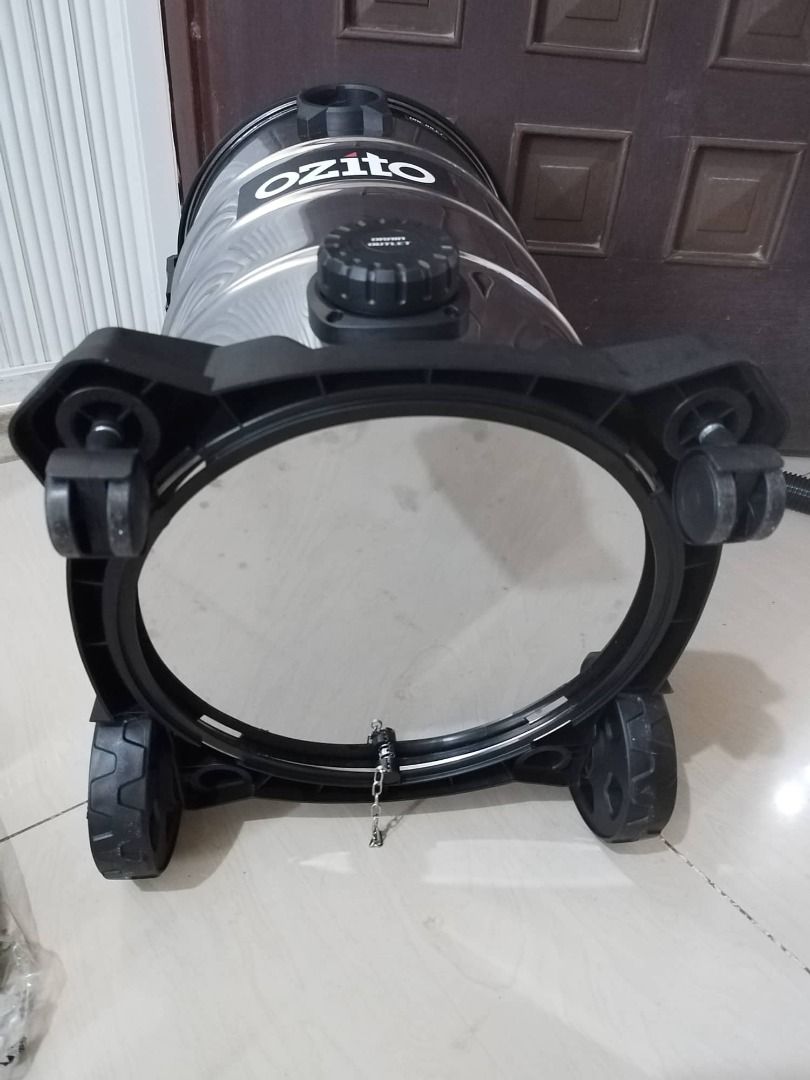 OZITO Wet And Dry Vacuum With Power Take Off 36 L, Furniture & Home
