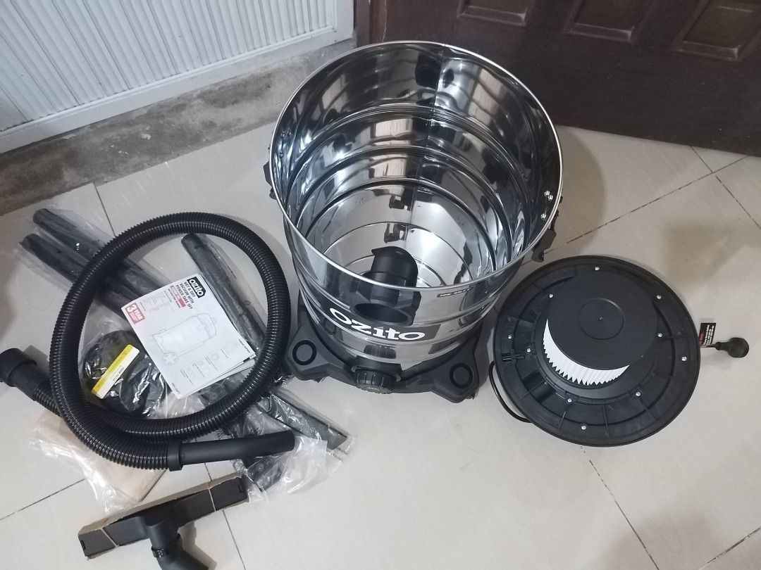 OZITO Wet And Dry Vacuum With Power Take Off 36 L, Furniture & Home