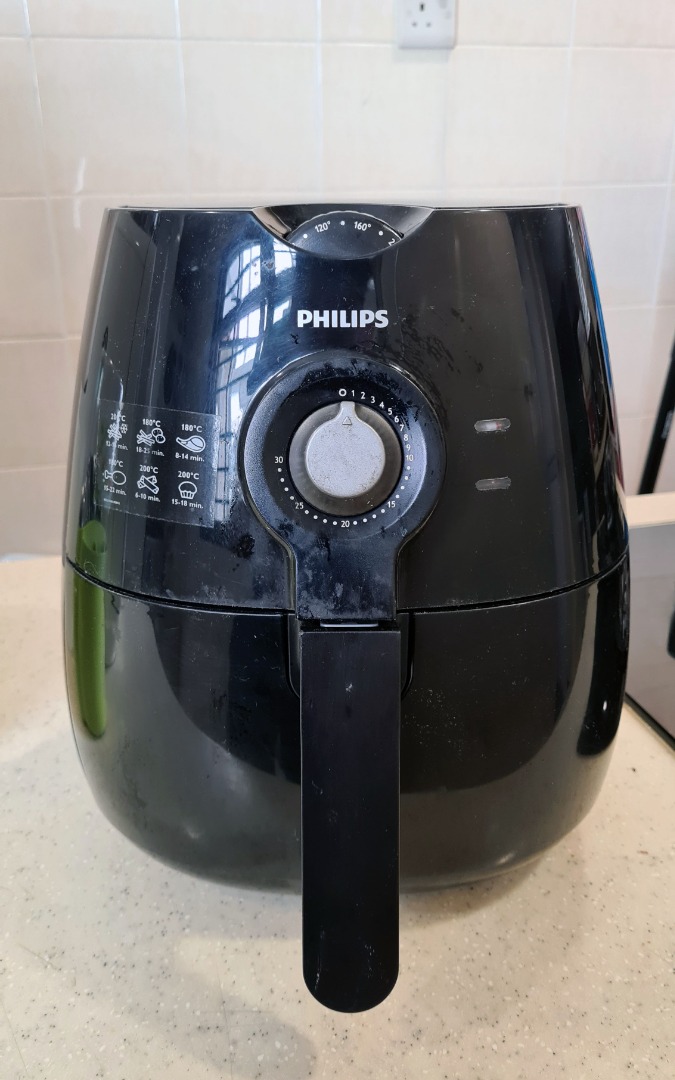 Philips Air Fryer HD9220, TV & Home Appliances, Kitchen Appliances, Fryers on Carousell