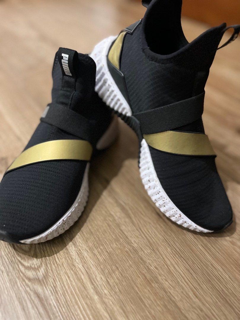 Puma trainers Women s Fashion Footwear Sneakers on Carousell