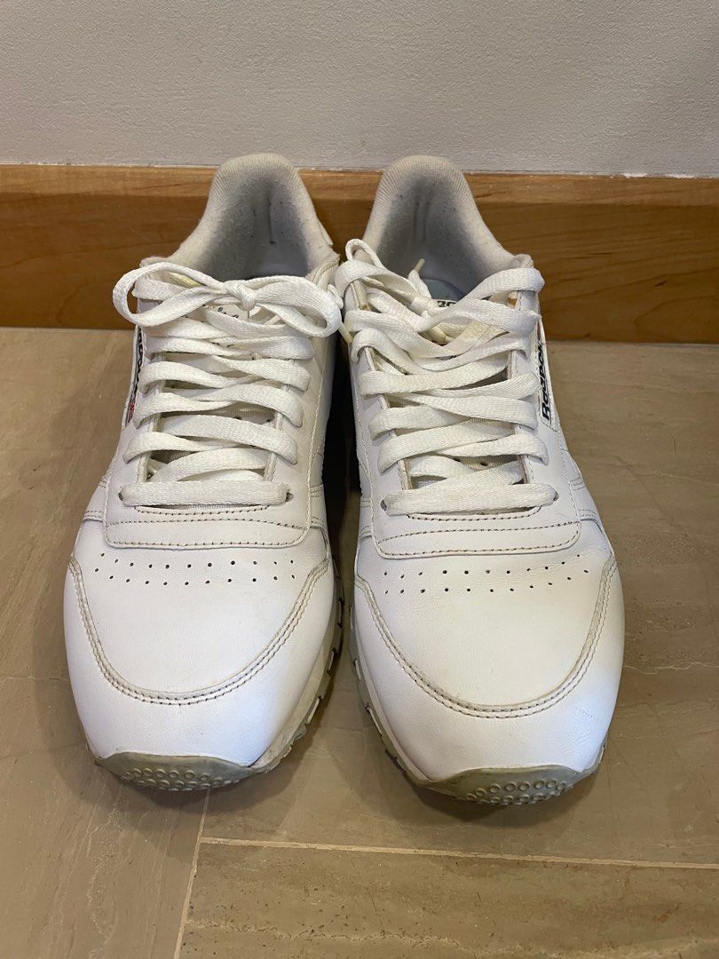 Reebok classic trainers hotsell mens