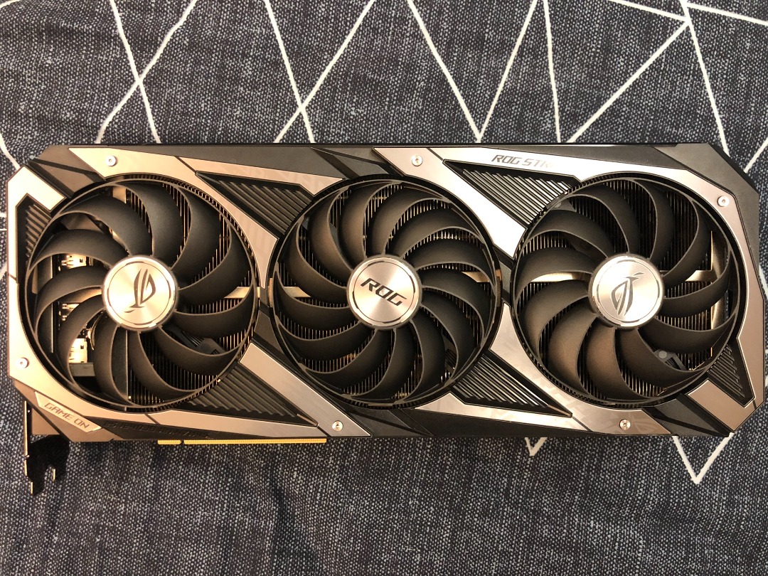 ROG-STRIX-RTX3090-O24G-GAMING, 電腦及科技產品, 電腦在旋轉拍賣