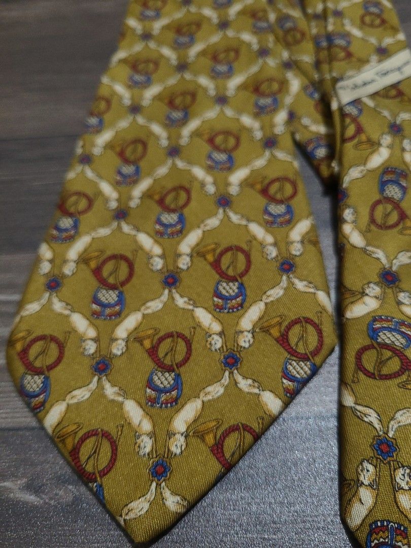 Salvatorre Ferragamo silk novelty ties (Category: Ties) located in Mandaluyong City. Submitted by Mackoy23 (Listing ID 1250797183, Image 2). Description: Almost new condition No issue Silk novelty design Made in Italy 1000 Dm to purchase.