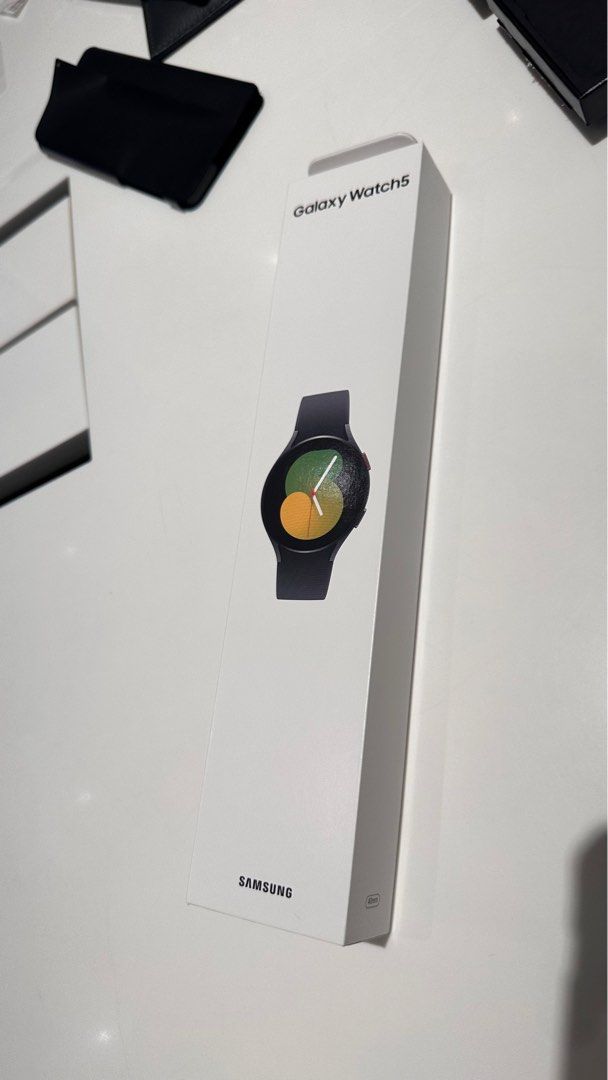 Samsung galaxy watch 5 New, Mobile Phones & Gadgets, Mobile Phones