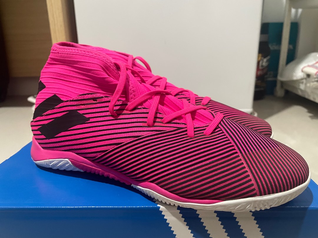 Harga adidas deals nemeziz futsal