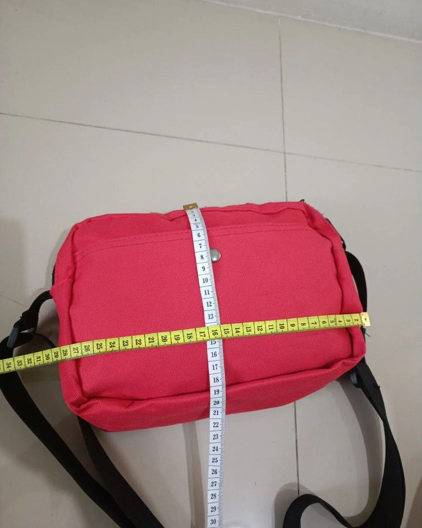 Shoulder bag places faces x uniqlo nike fila, Fesyen Pria, Tas & Dompet