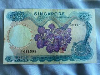 (Category: ) located in . Submitted by figure_banknotes (Listing ID 1250848800, Image 1). Description: .