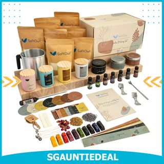Premium Soy Candle Making Kit - Full Set - Soy Wax, Big 7oz Jars & Tins, 7  Pleasant Scents, Color Dyes & More - Perfect as Home Decorations - DIY