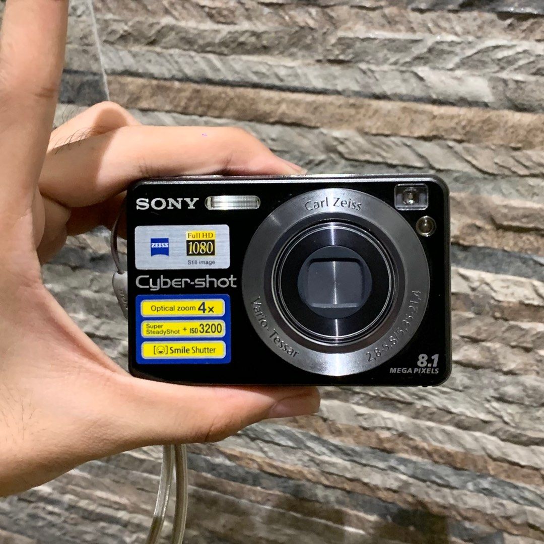 Sony Digital Camera! on Carousell