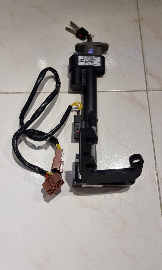 Steering Lock for Honda Civic, Car Accessories, Accessories on Carousell