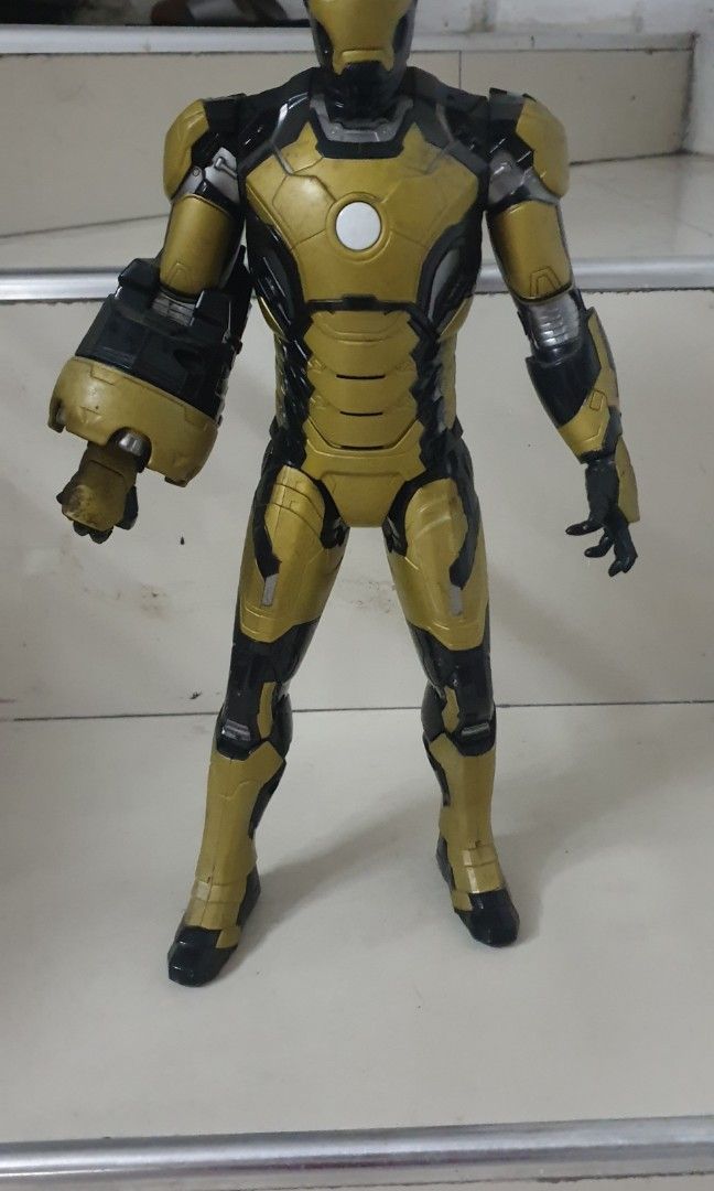 Talking Iron Man Toy (Category: Action & Battle Toys) located in Manila. Submitted by smrshops (Listing ID 1250807280, Image 1). Description: Weapon Bullets not included 1k each.