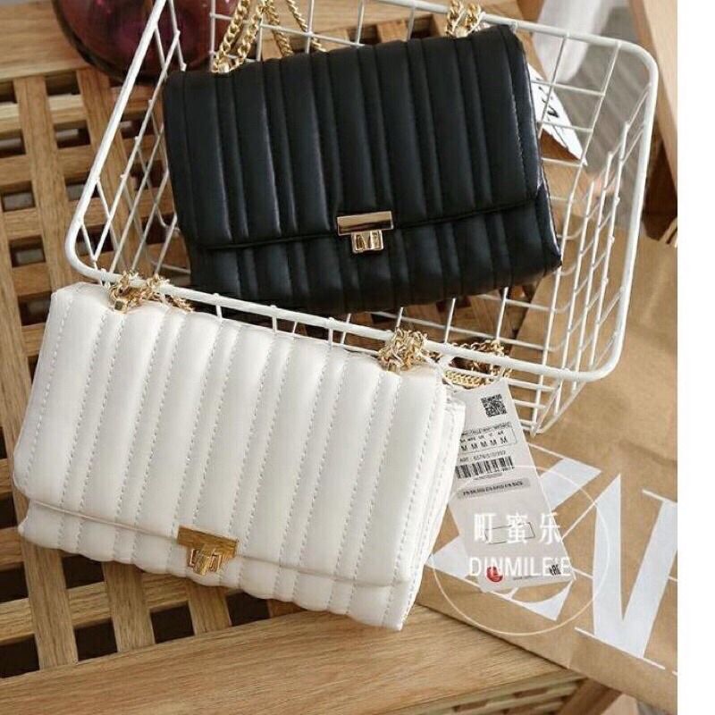 Quilted midi hotsell crossbody bag