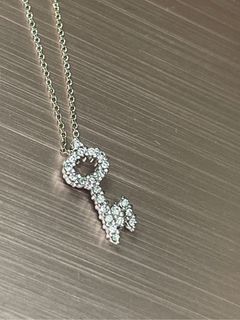 Tiny Treasures品牌 天然鑽石鑰匙+18K白k墜子+18k金項鍊一組
