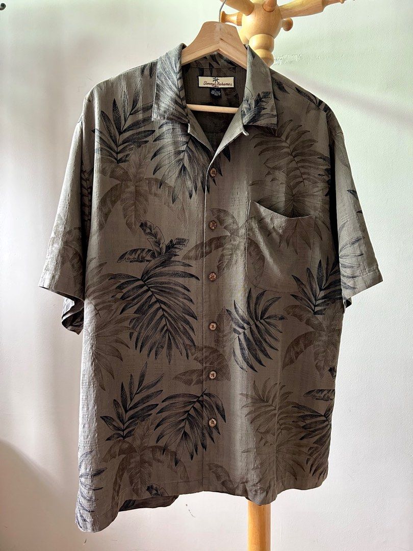 Tommy Bahama 100 silk Hawaiian shirt Men s Fashion Tops Sets