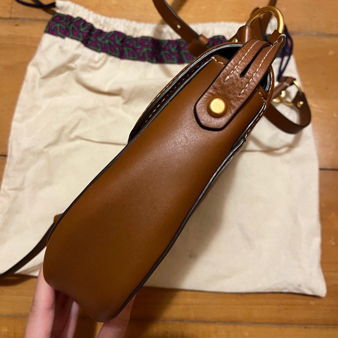Tory Burch Miller Saddle Bag , 名牌, 手袋及銀包- Carousell