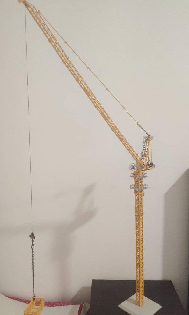 Diecast outlet tower crane