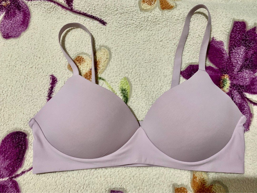 Uniqlo Lilac Beauty Soft wireless bra, Women's Fashion