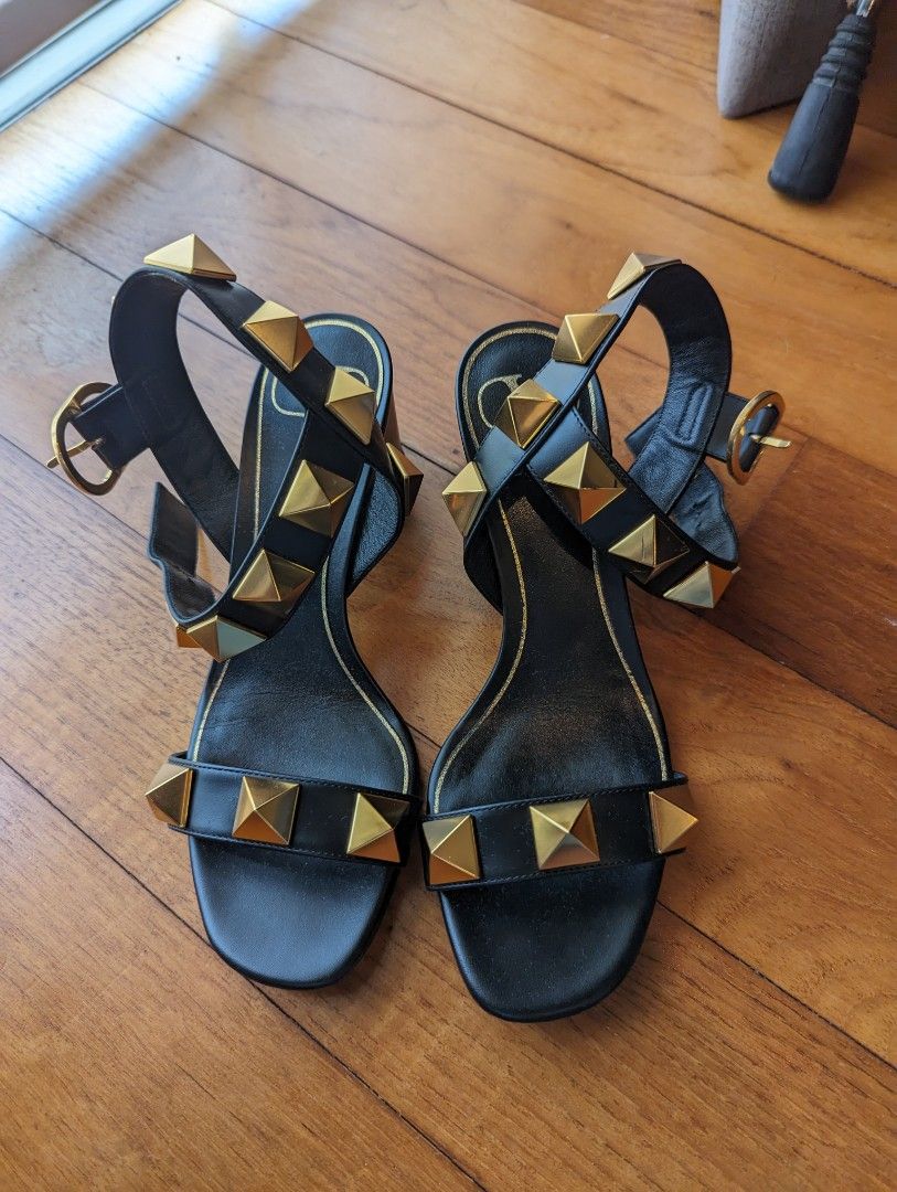 Cheap discount valentino sandals