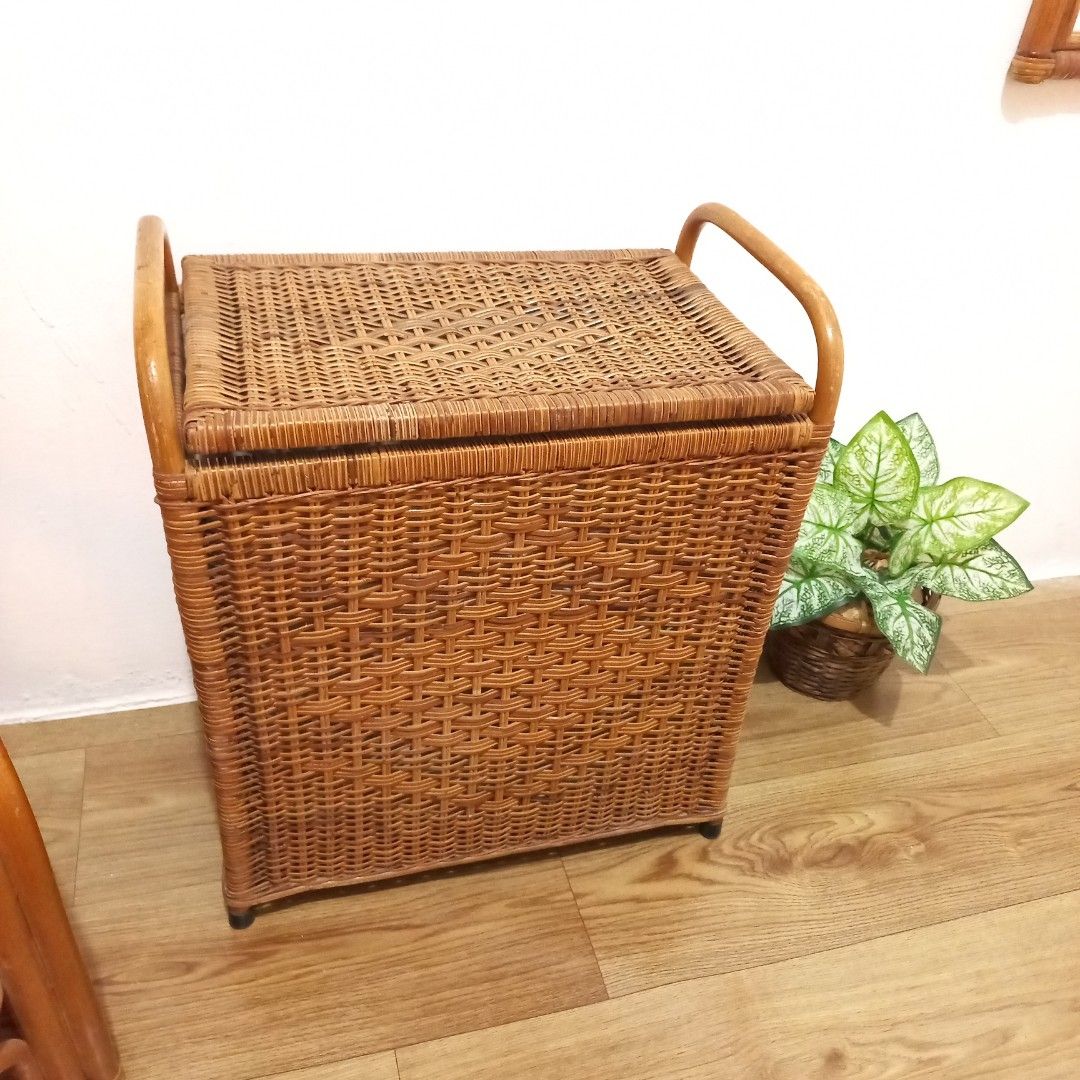 Vintage rattan trunk storage box on Carousell