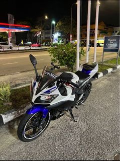 R15 v2 sales olx