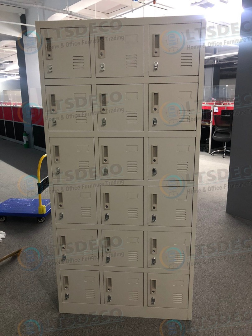 18-DOORS LOCKER OFFICE PARTITION FURNITURE on Carousell