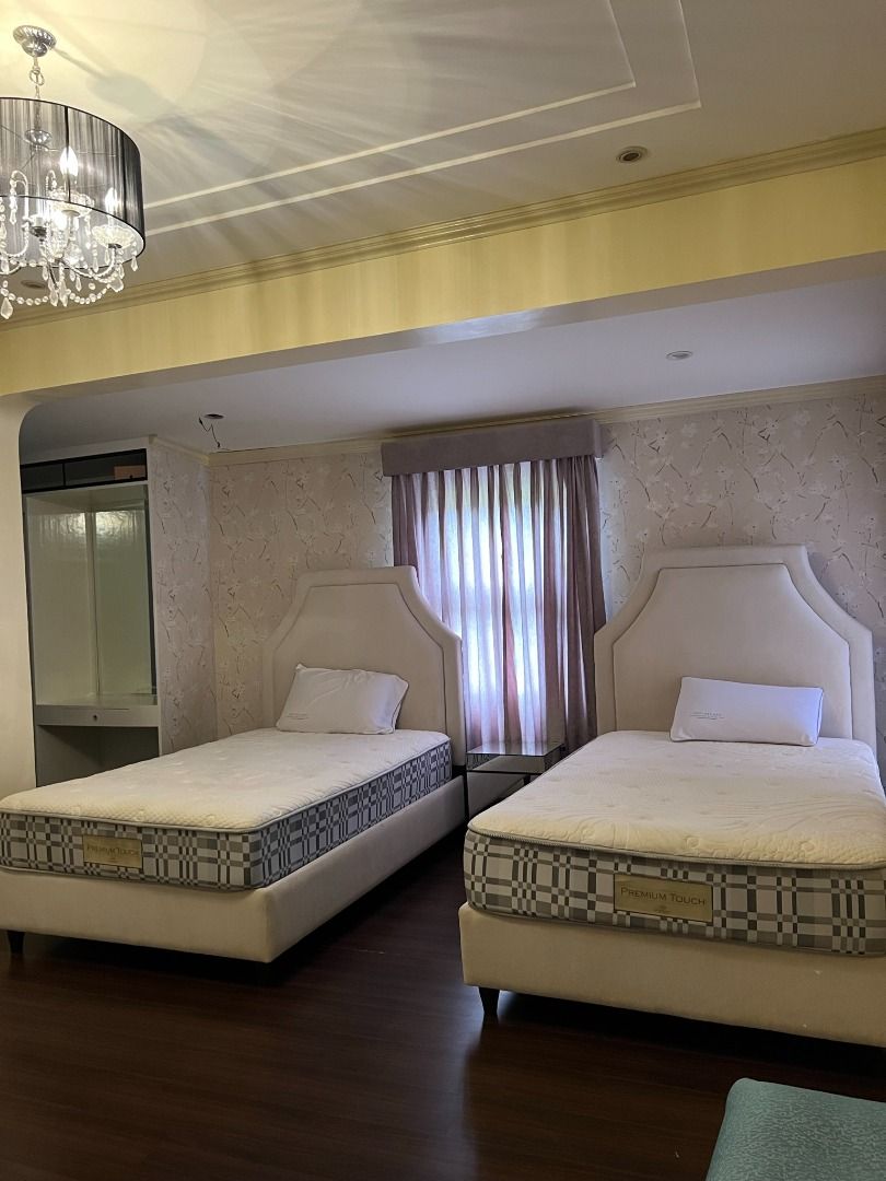 5 bedroom for rent in Portofino Heights Daang Hari Alabang on Carousell