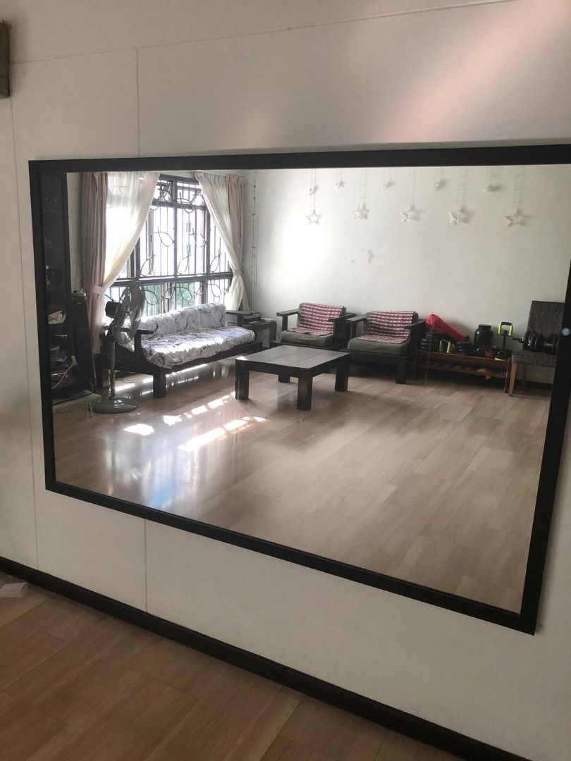 Mirror for dance at home 2025