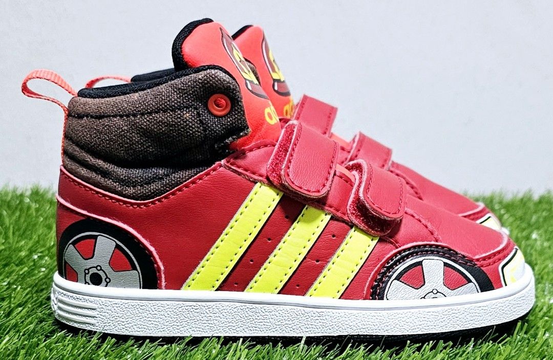 Adidas hoops cmf mid inf online