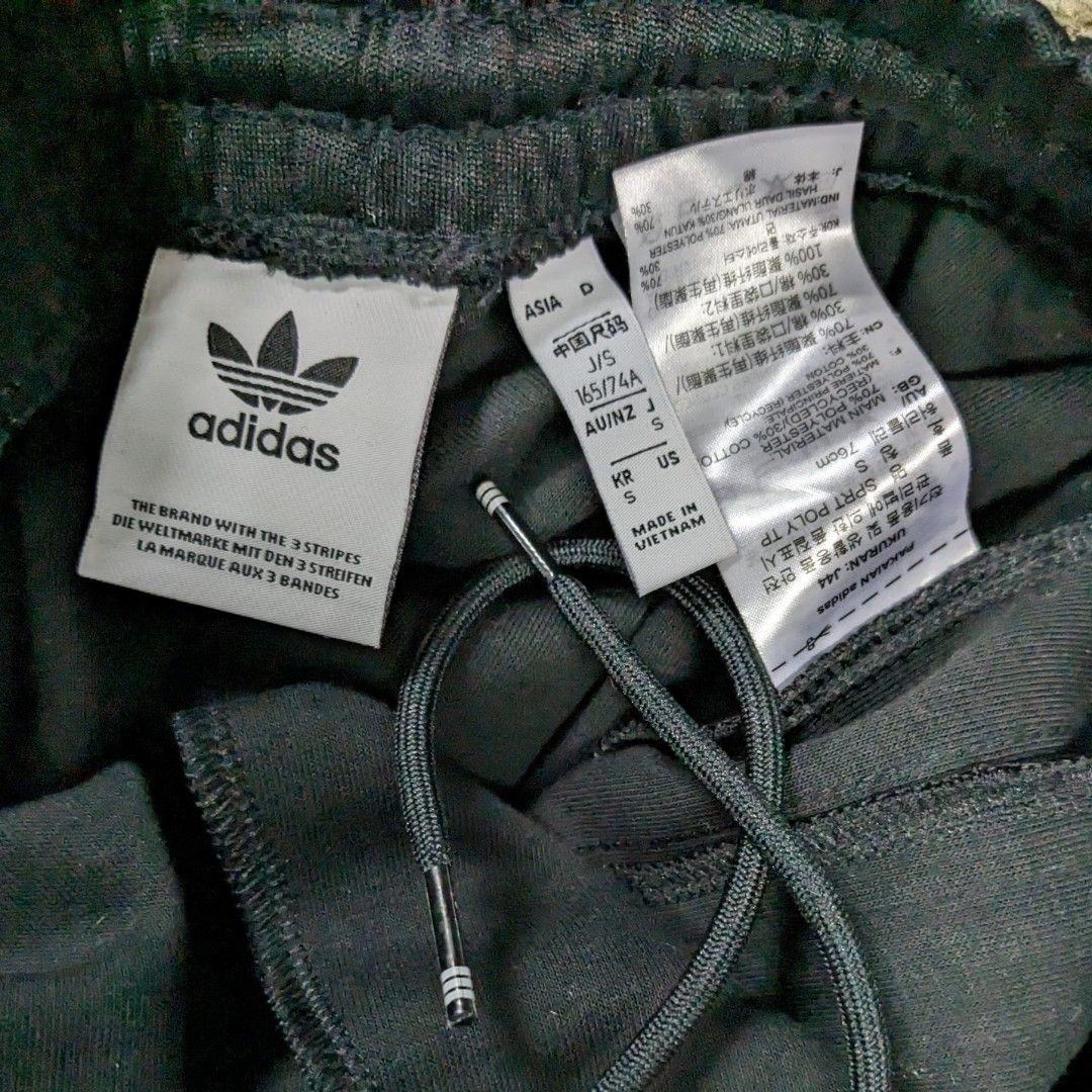 Adidas originals deals buzo 70