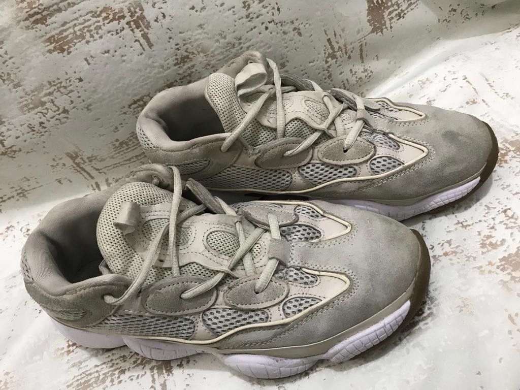 Vinted yeezy 500 on sale