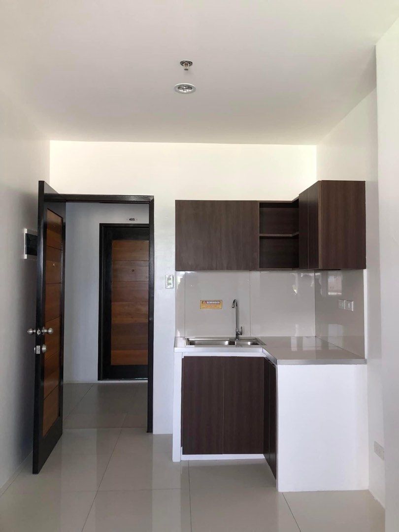 apartment for rent clark dau mabalacat roommate on Carousell