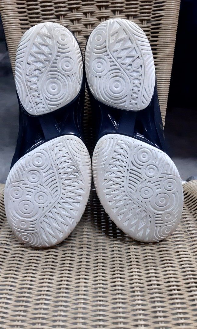 Asic gel hoop v10 Clearance