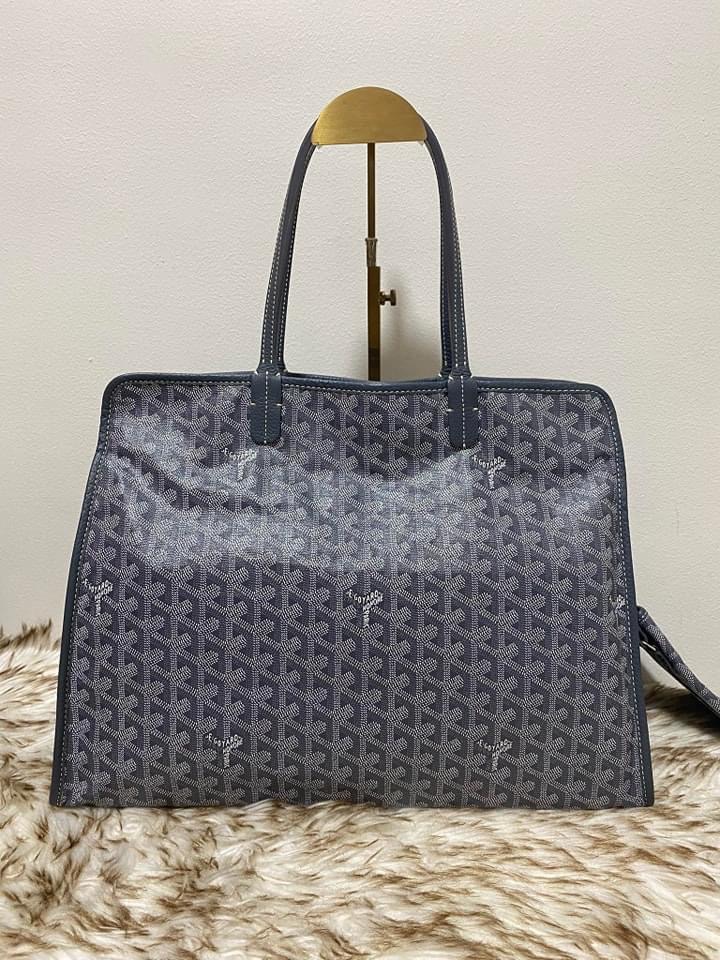 Goyard Tote Pet bag, Bags, Goyard Hardy Pet Carrier Coated Canvas Pm Gray