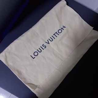 LV Authentic Vintage Monogram Portfolio Document Holder, Men's Fashion,  Bags, Belt bags, Clutches and Pouches on Carousell