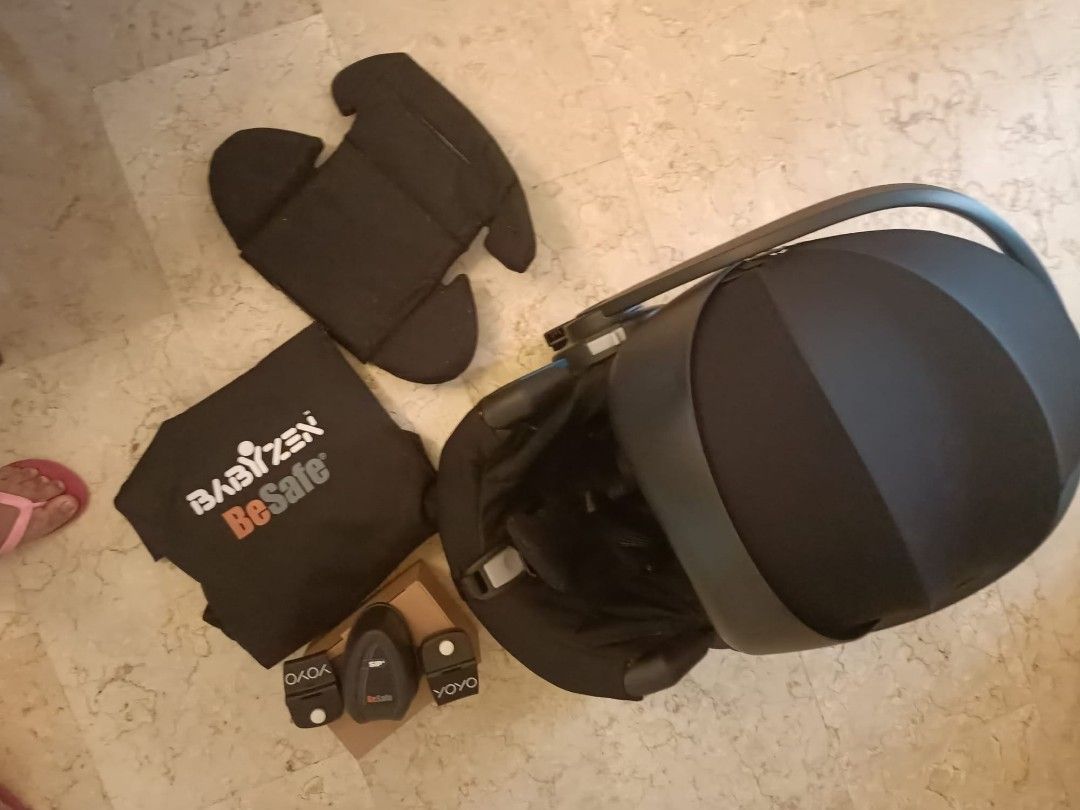Babyzen Car Seat with Yoyo2+ attachments, Babies & Kids, Going Out, Car