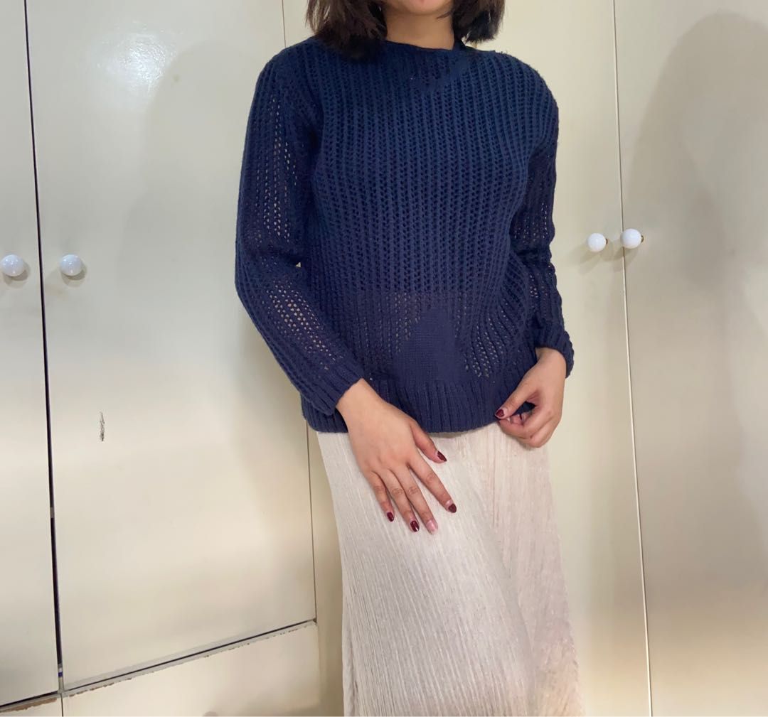 Blue Knitted Sweater (Category: Coats, Jackets and Outerwear) located in Santa Rosa. Submitted by catshup (Listing ID 1251058445, Image 2). Description: 🍅 pretty knit details 🍅 very comfy and still breathable as outer wear 🍅 message me to double check brand/s and size on tag 🥫 MOP: GCash 🥫 MOD: LBC, J&T, SDD 🥫 Loc: Sta. Rosa, Laguna (can do meetups around the area).