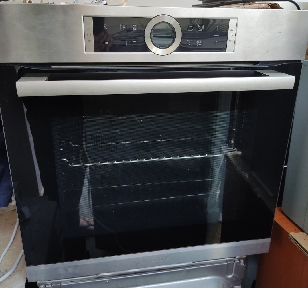 Bosch oven (warranty), TV & Home Appliances, Kitchen Appliances, Ovens