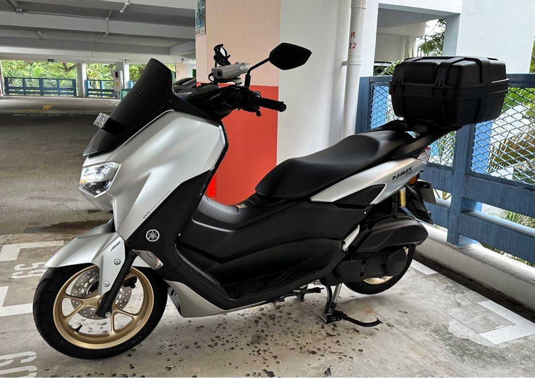 BrandNew 2023 nmax 155 v2 (Category: Motorcycle Rental) located in Singapore. Submitted by tbc_thebikecompany (Listing ID 1251041141, Image 3). Description: Ho Riders (The Bike Company) 🔥 BRAND NEW BIKES ☑️ REGISTERED AUGUST 2023 🔥 22YO & Above ARE WELCOMED! 🟣 0 MILEAGE ( Just Like You Bought Yourself a NEW BIKE 🟣 🔥 BRAND NEW BIKES ✅All Bikes installed with HP holders! ✅ All Scooter bikes comes with Box! ✅ Commercial & Food Delivery Usage! ✅