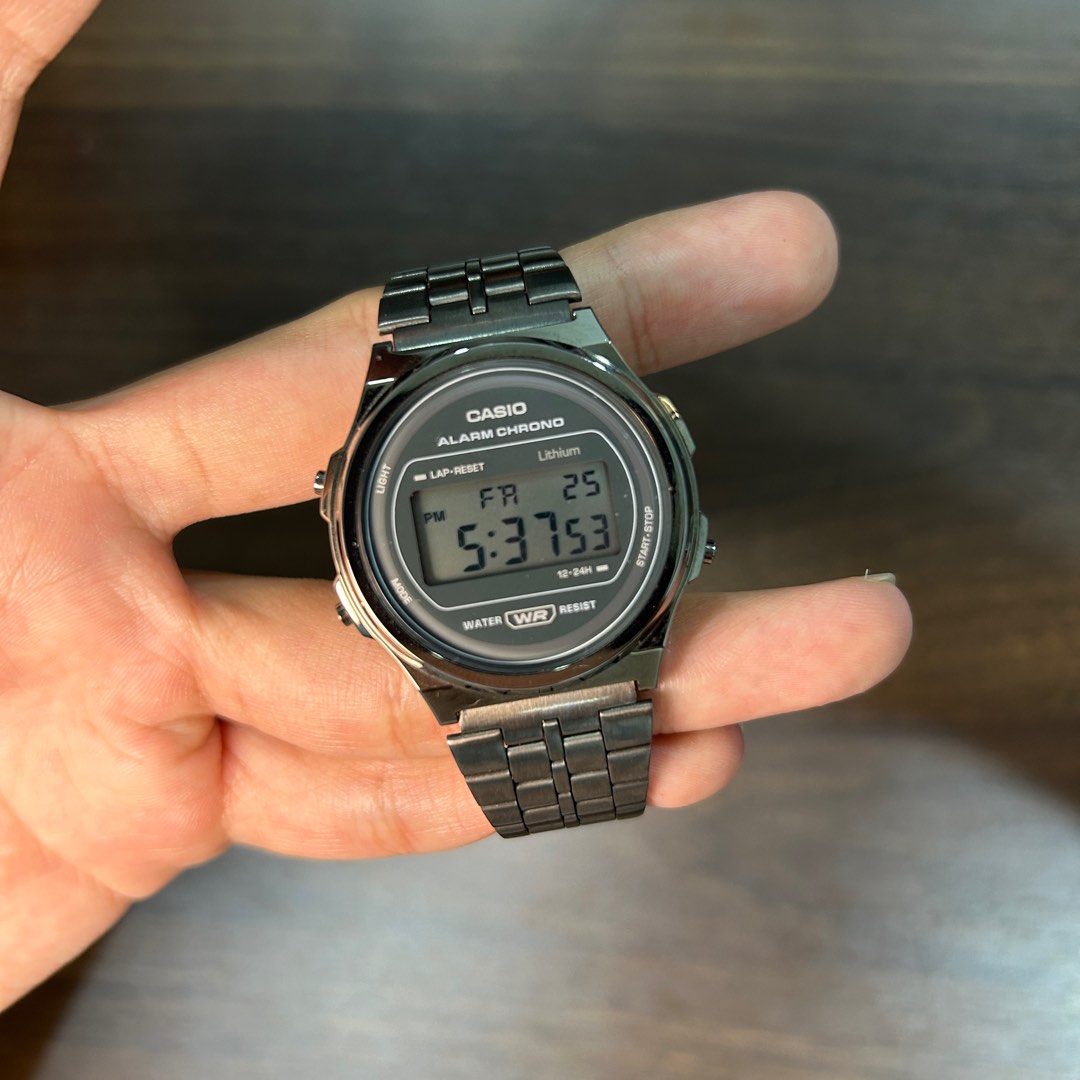Casio Vintage A161WEGG 1A Black Digital Unisex Watch Men s
