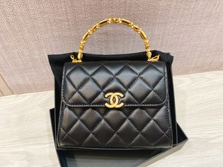 7,000+ affordable chanel paper bag new For Sale